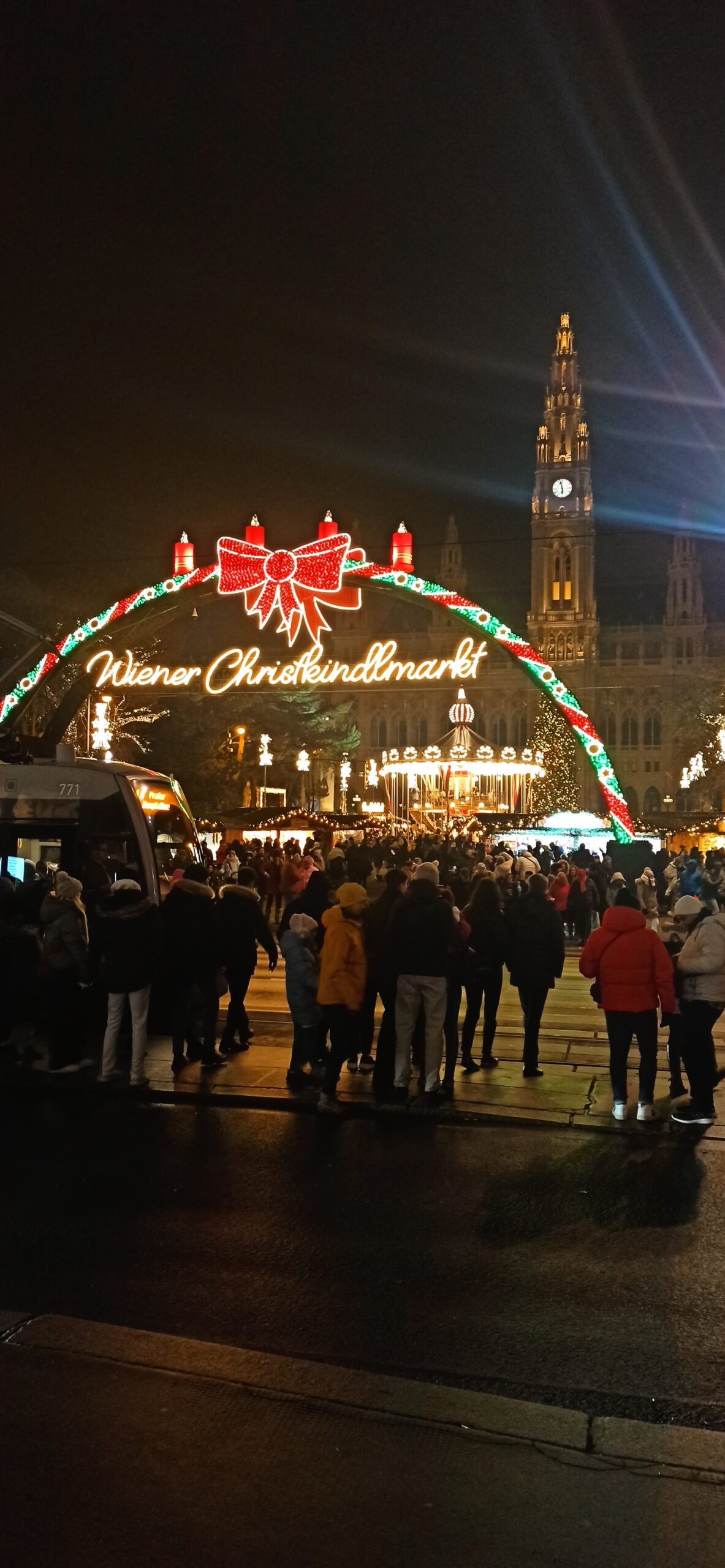 Christmas Revel in the Happiest City in the World